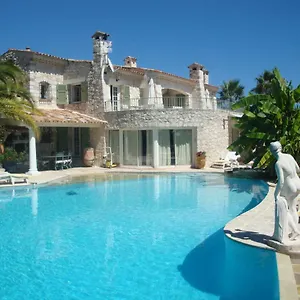 La Bergerie Couette-café Vence